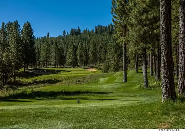 10 Most Difficult Golf Courses in the World